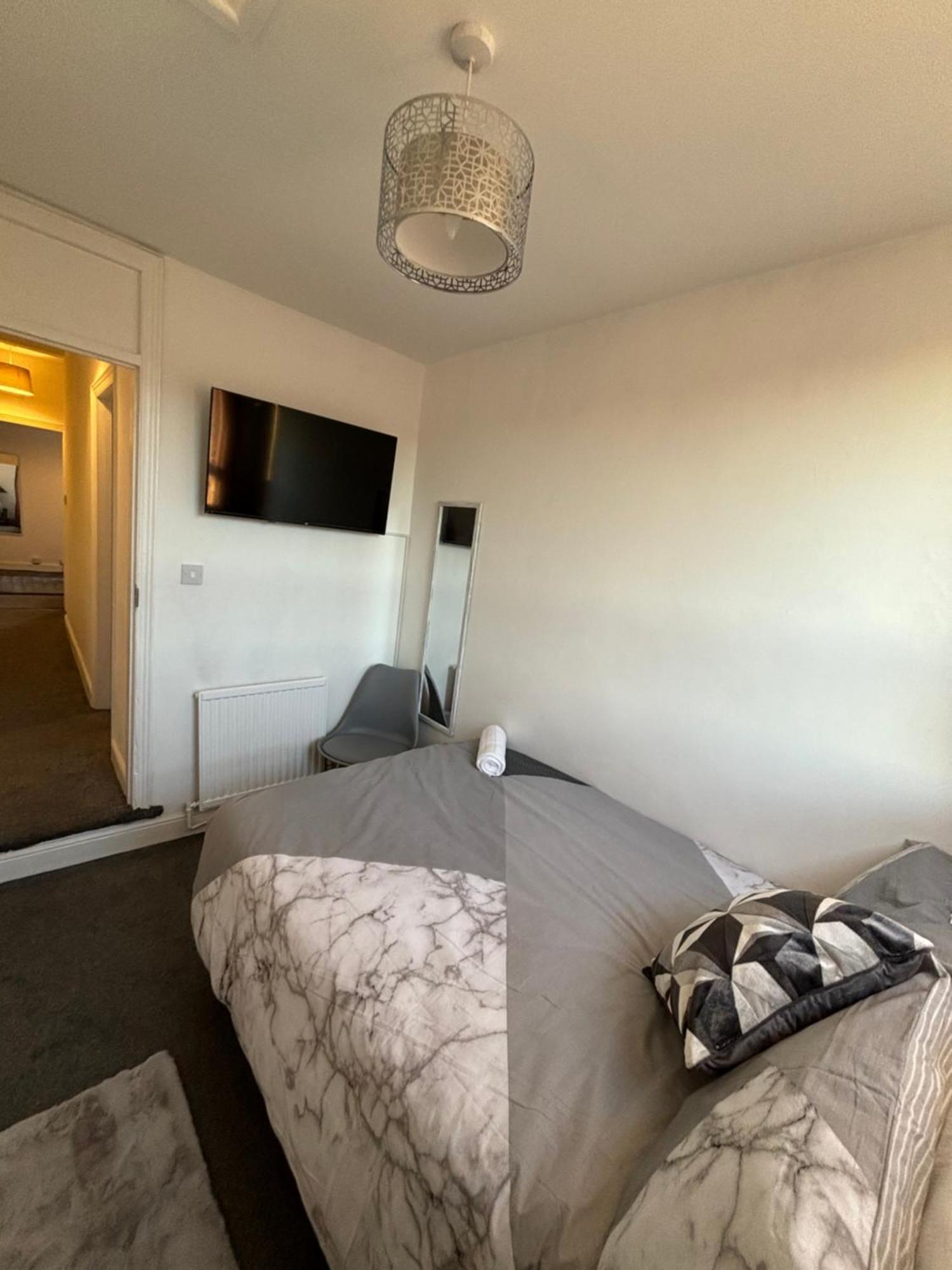 Forest Fields Luxury Apartments 노팅엄 외부 사진