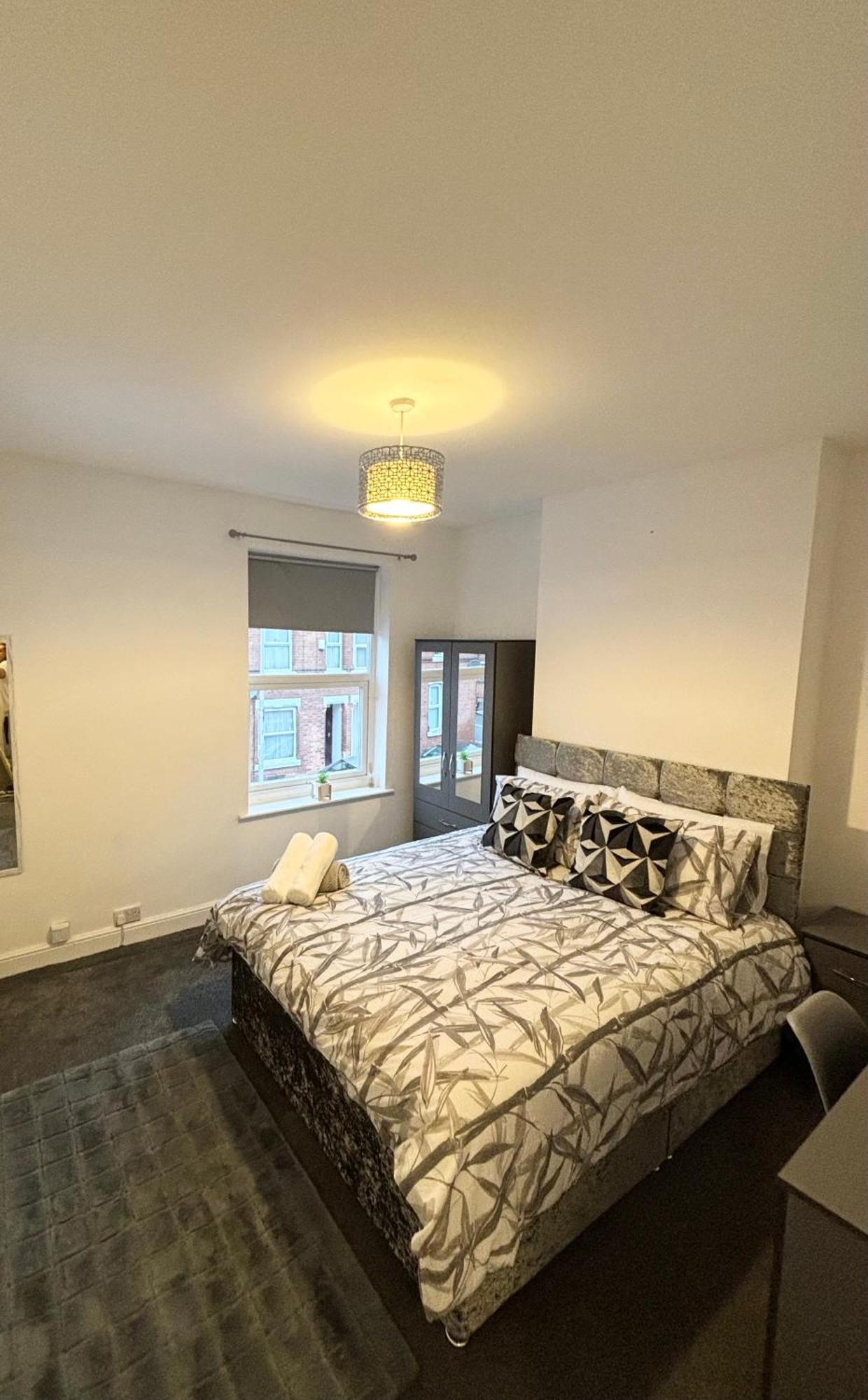 Forest Fields Luxury Apartments 노팅엄 외부 사진