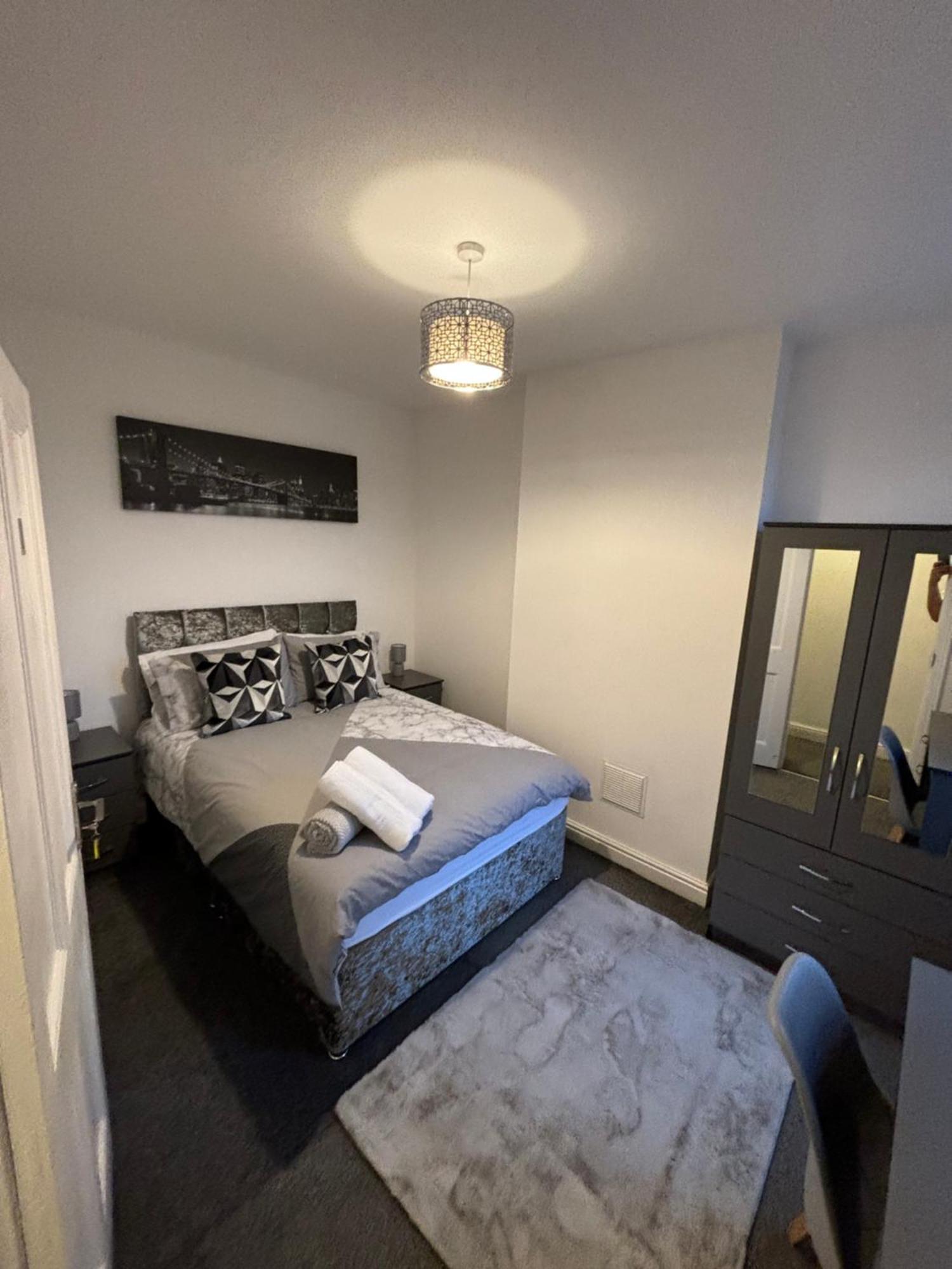 Forest Fields Luxury Apartments 노팅엄 외부 사진